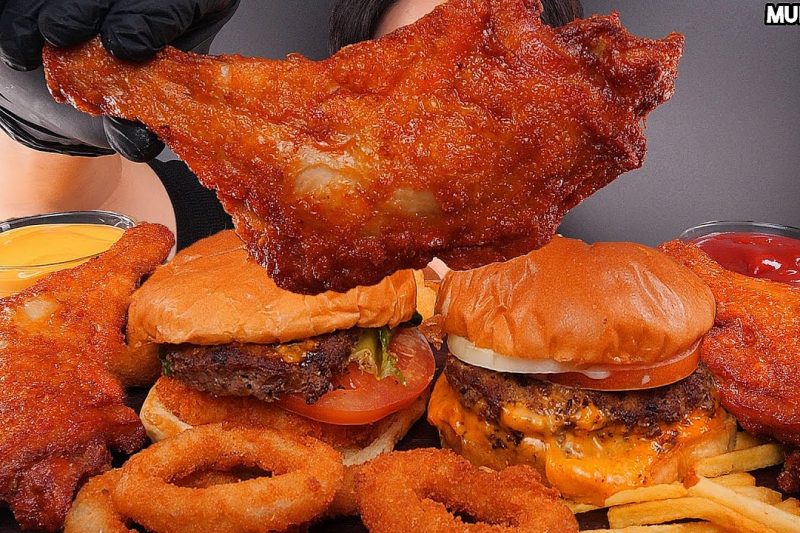 Burgers 🍔 Fried Chicken 🍗 EATING